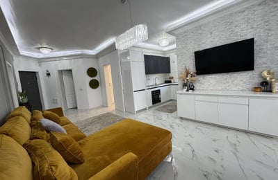 Rental of a comfortable 3-room apartment, 75 m², Mamaia Nord, Constanta, Romania